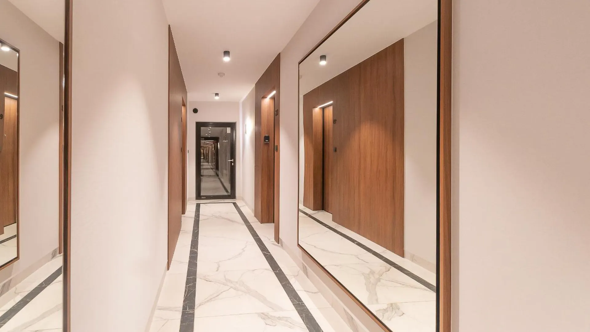 Nowoczesny Apartament Nad Motlawa, Przy Nabrzezu Gdansk 0*,